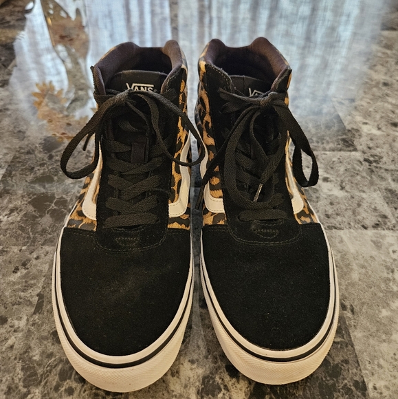 Vans Ward Hi Skate Shoes Sneakers Leopard Print Women Size 9.5 - Picture 2 of 7